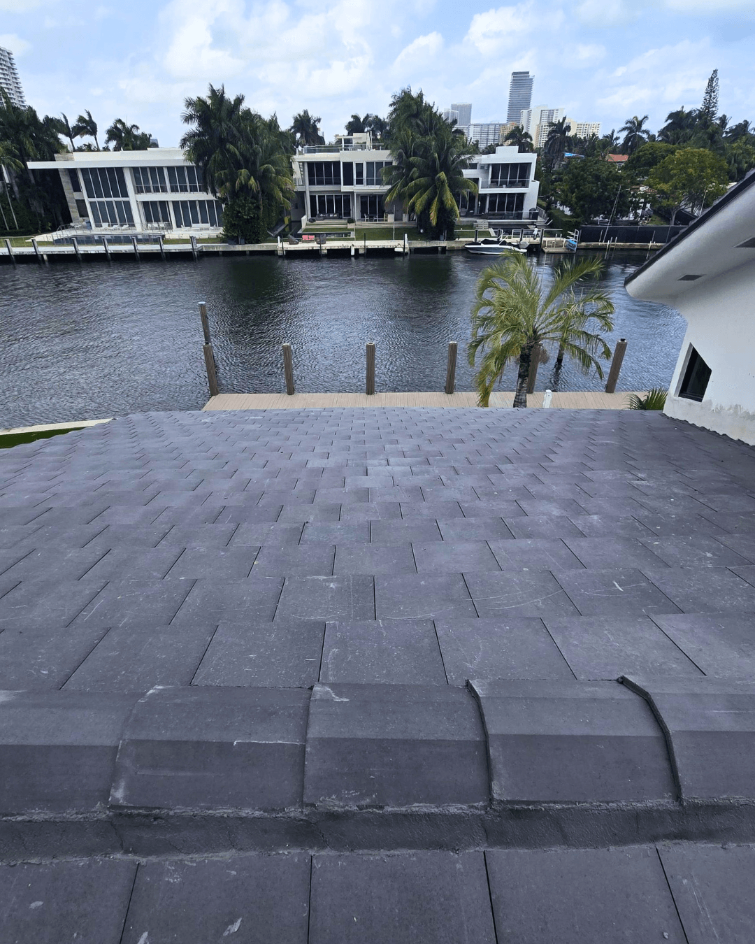 Roofing material options for Florida homes and businesses